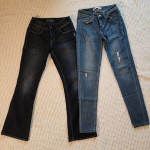 Stylish Women's Jeans Set - Black and Blue